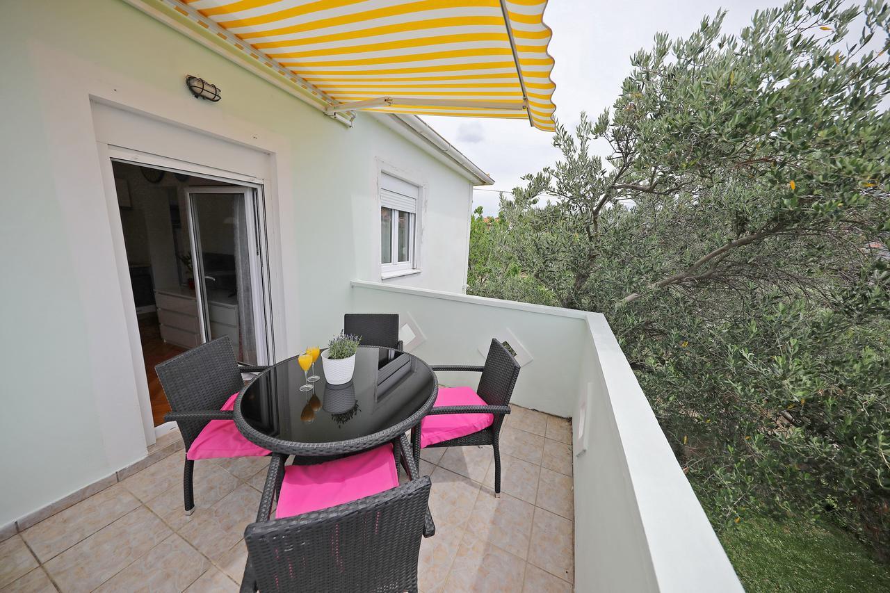 Apartments Mia بيبينيا المظهر الخارجي الصورة