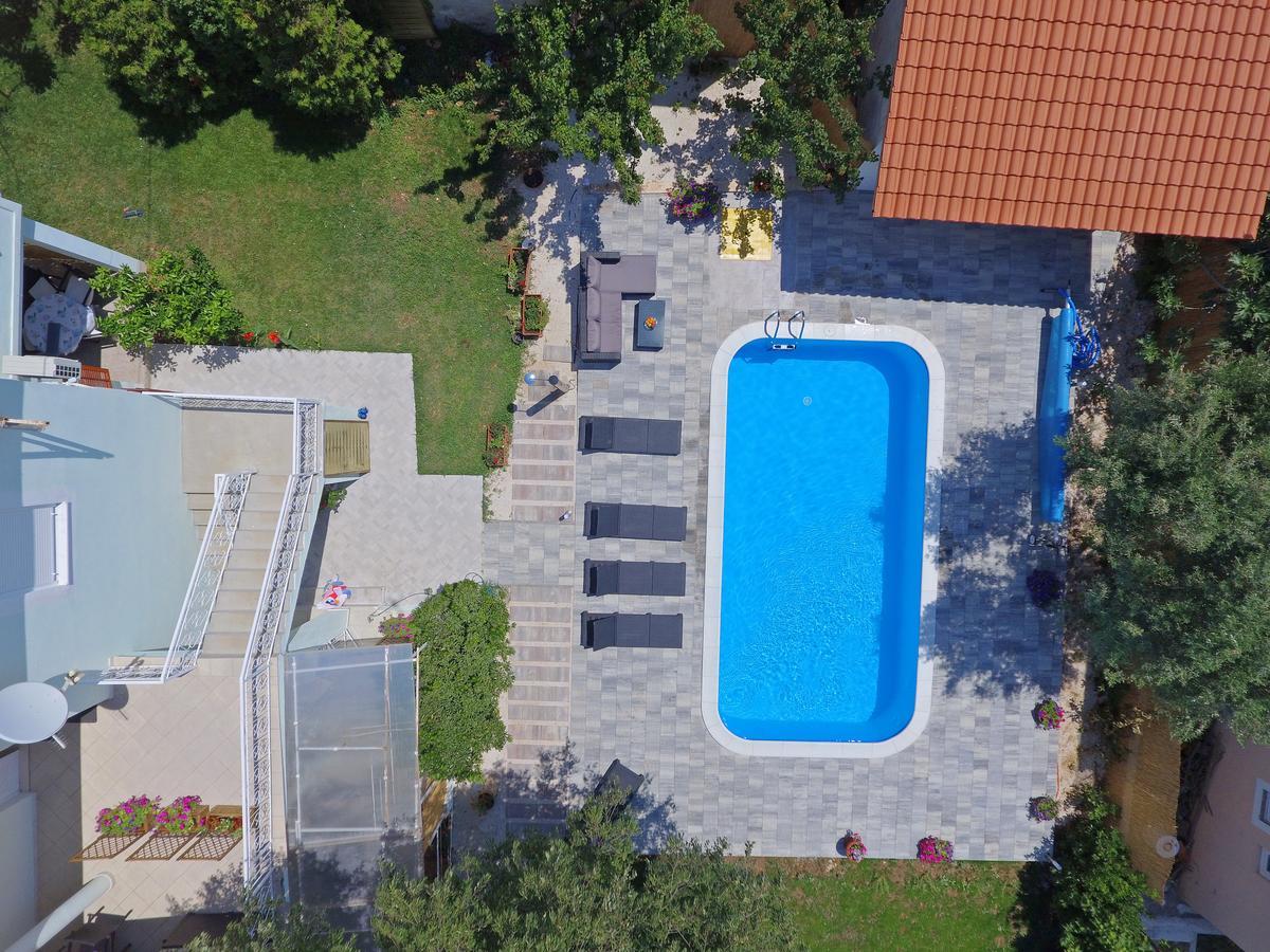 Apartments Mia بيبينيا المظهر الخارجي الصورة